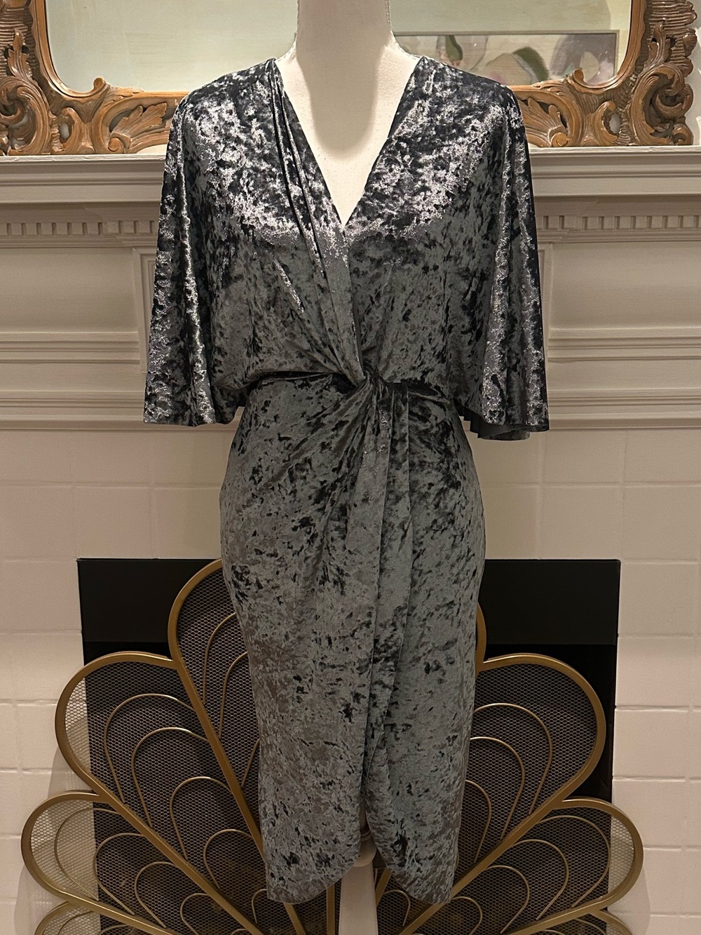 Zara Basic Crushed Velvet Wrap Dress in Silver-Gray